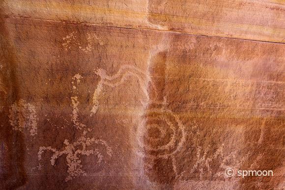Ancient petroglyphs in Gold Butte area, Nevada