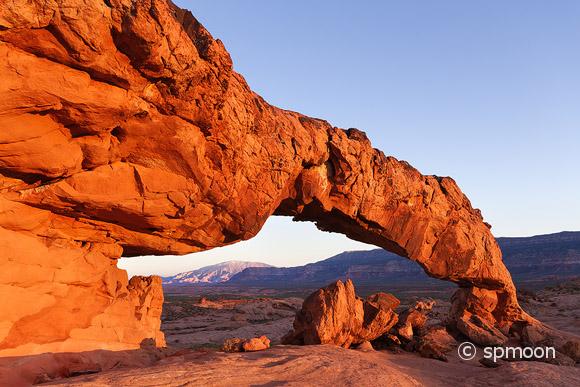 Last light of the day on Sunset Arch, Grand Staircase-Escalante National Monument, UT